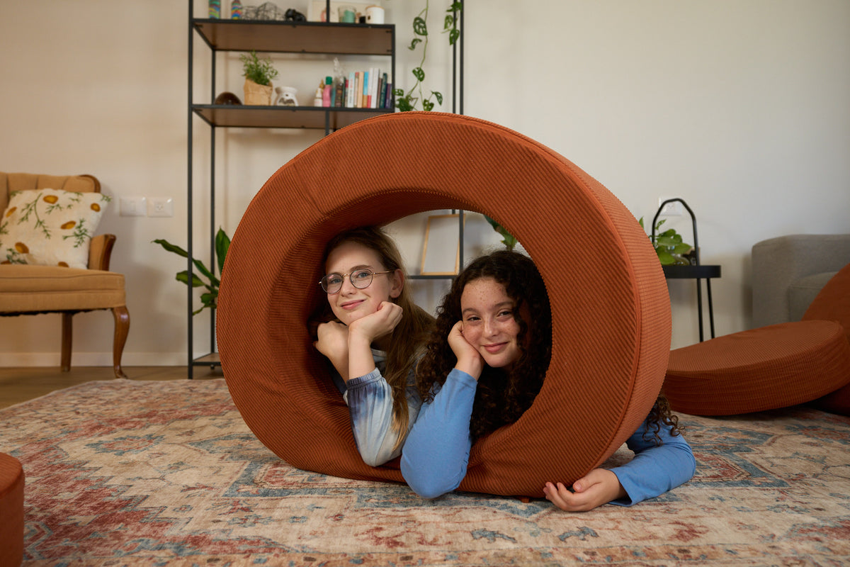 ספפי - משחק בבית